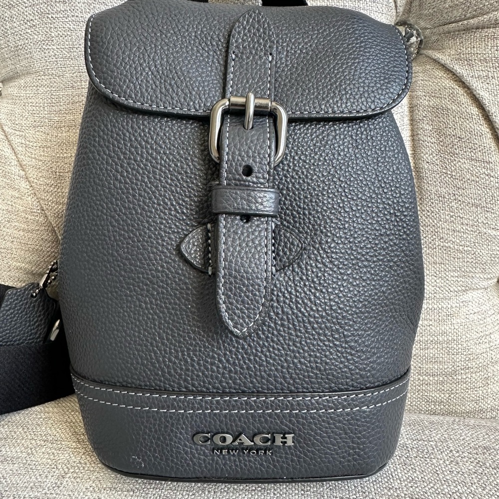 Coach Hudson Small Pack